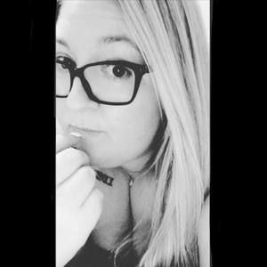 Meet your Posher, Annie